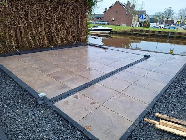 Bestrating door de With tuinaanleg & onderhoud